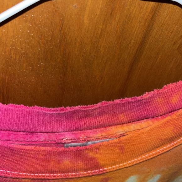 (THIS ITEM WILL BE DONATED AT END OF DEC)
Tie-Dye Mall of America T-Shirt - Picture 3 of 5